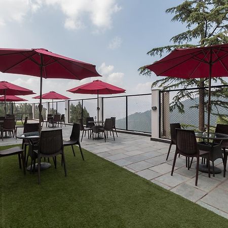 Hotel Seven Oaks Dehradun Buitenkant foto